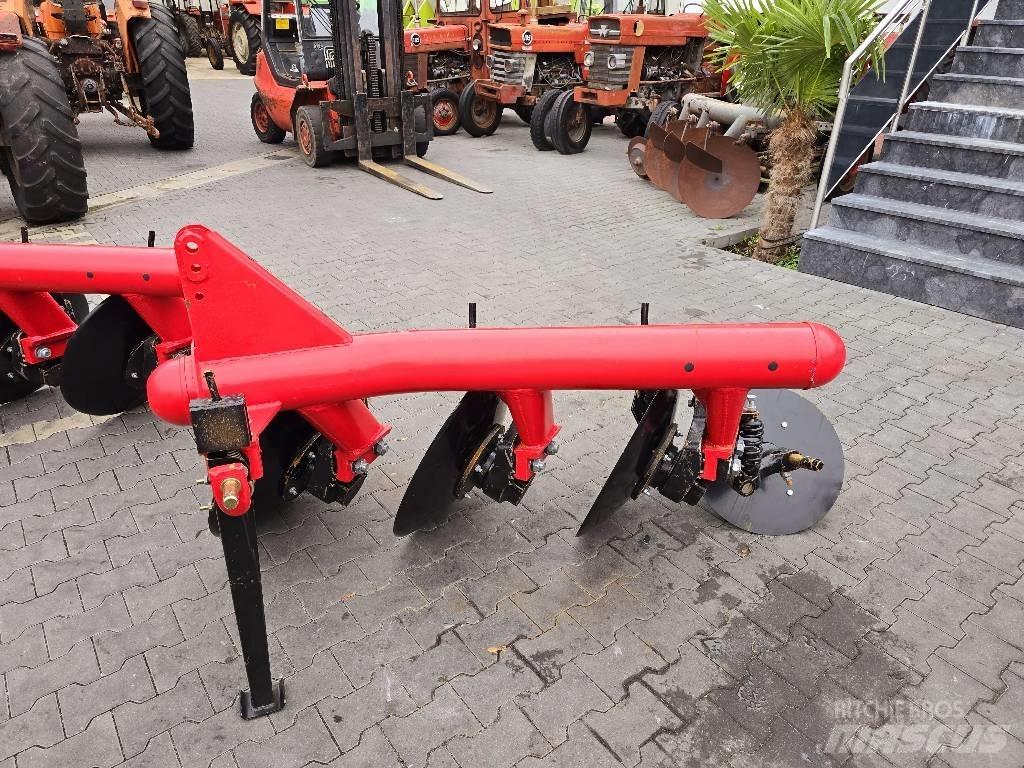 Massey Ferguson 265 Traktoren
