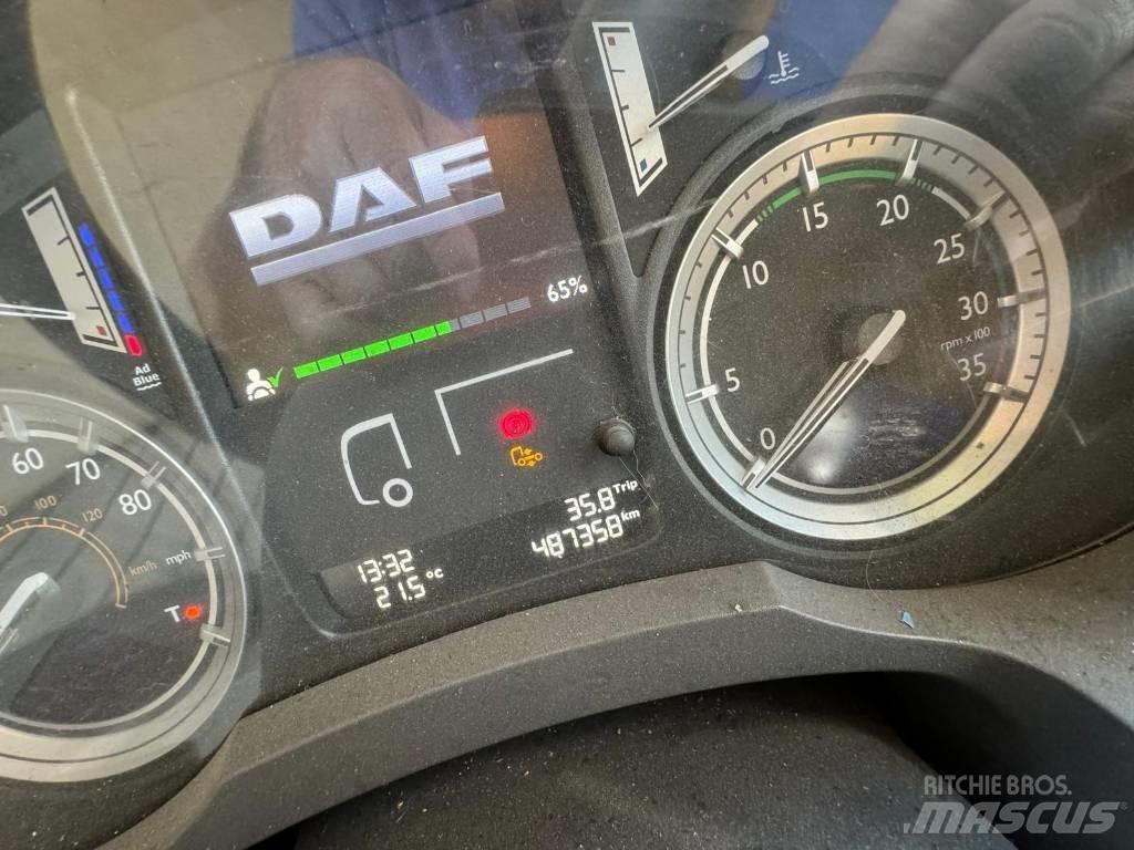 DAF LF 220 Pritschenwagen mit Seilwinde