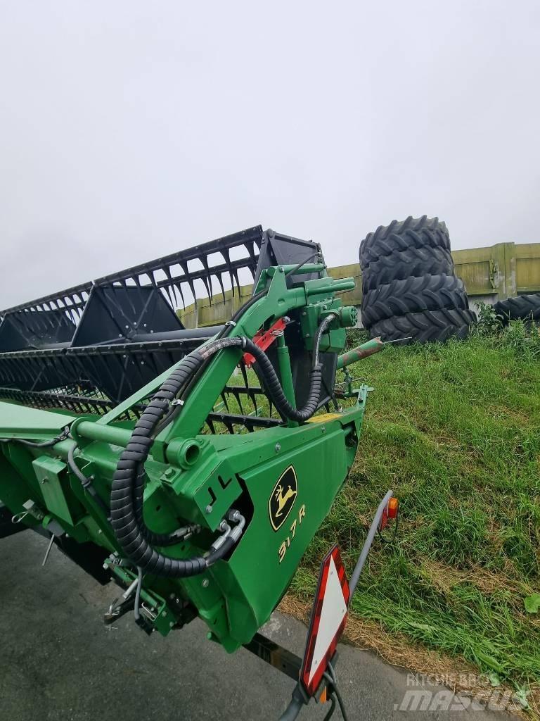 John Deere W 440 Mähdrescher