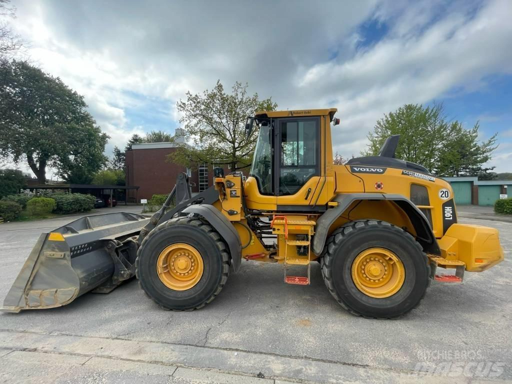 Volvo L90H Radlader