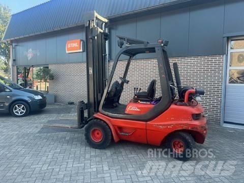 Linde H 30 Gasstapler