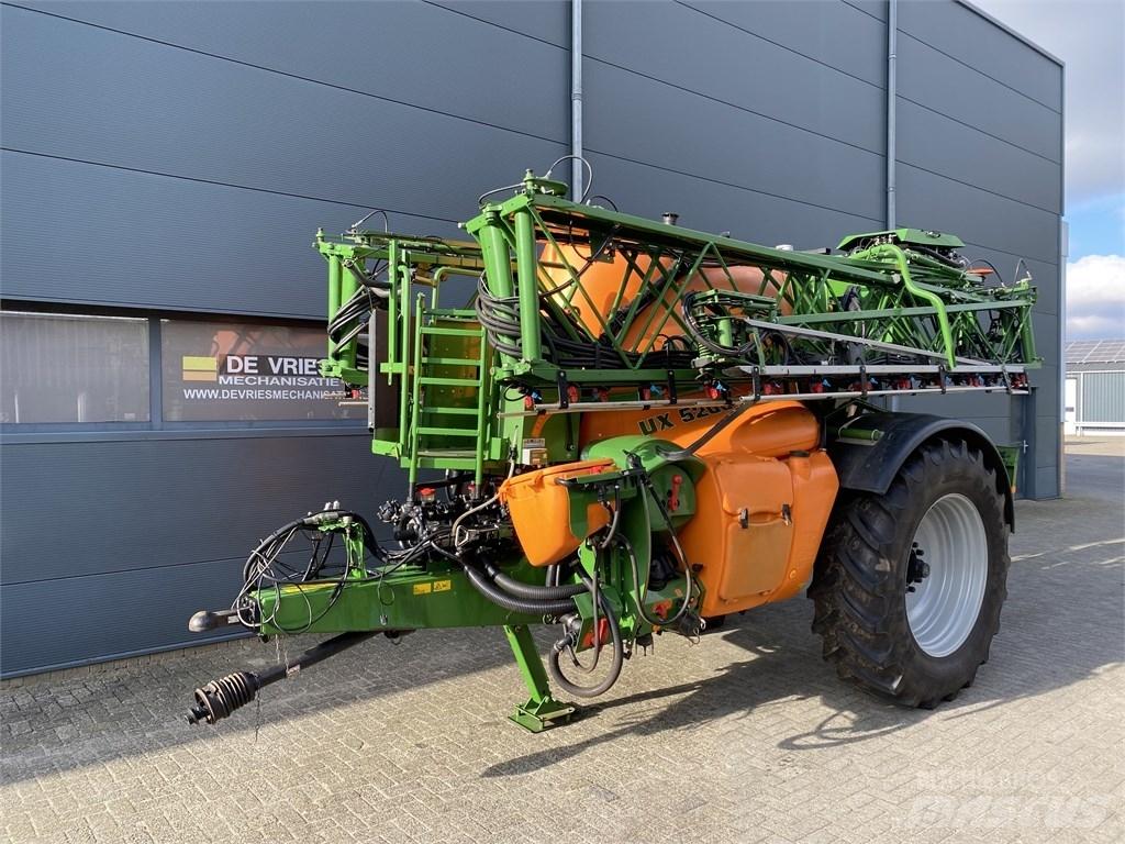 Amazone UX 5200 Anhängespritzen