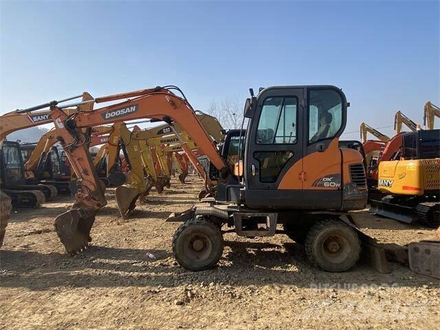 Doosan DX60W Minibagger < 7t