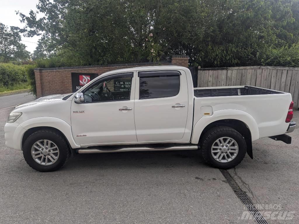 Toyota Hilux Pickup/Pritschenwagen