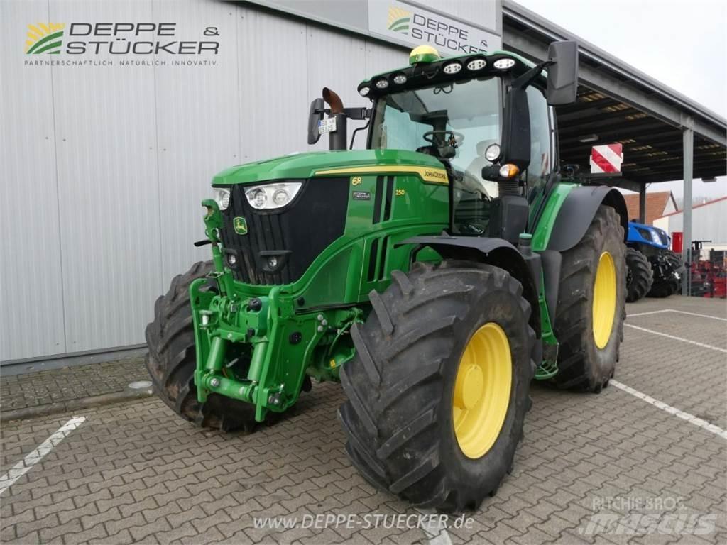 John Deere 6R 250 Traktoren