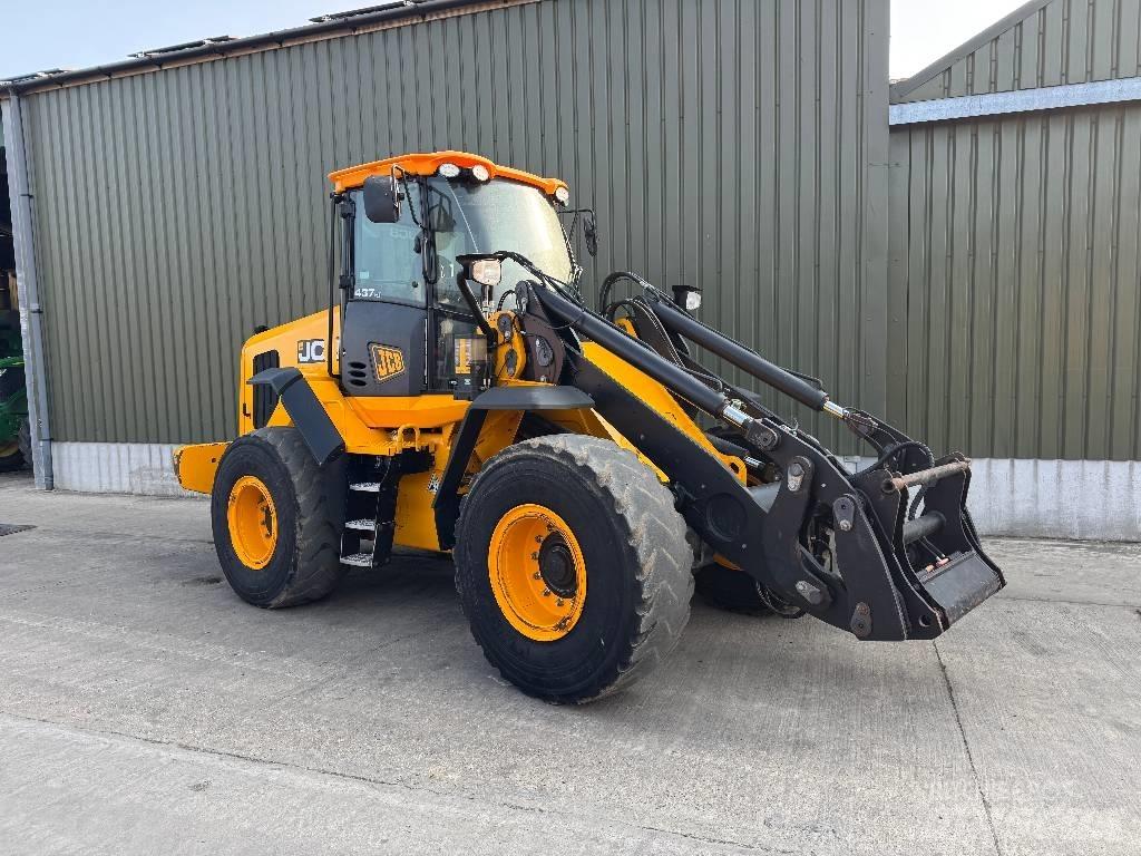 JCB 437 HT Agri Multifunktionslader