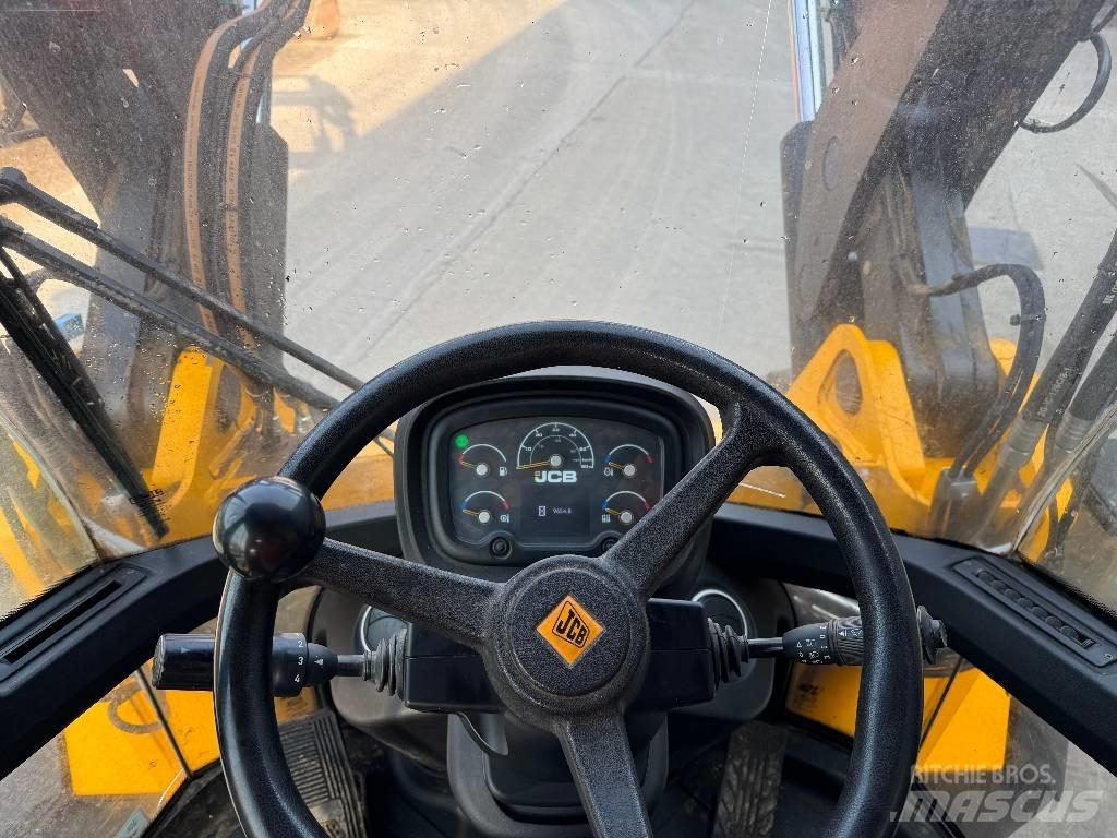 JCB 437 HT Agri Multifunktionslader