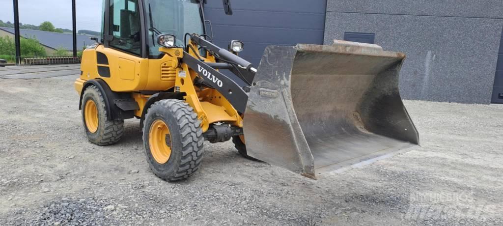 Volvo L 25 F Radlader