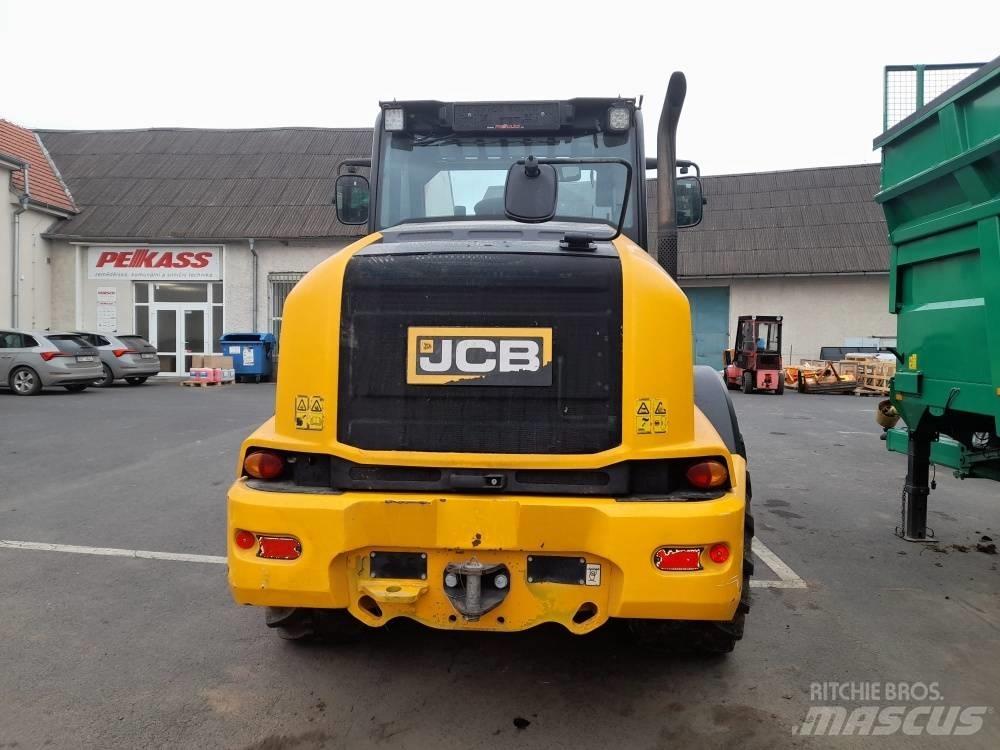 JCB TM 420 Teleskoplader für Landwirtschaft