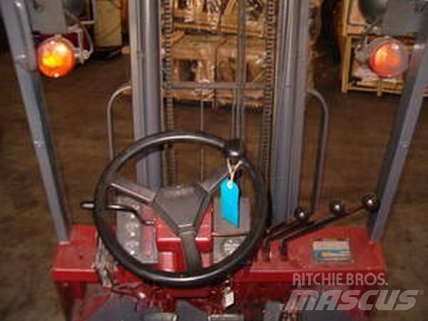 Nissan KAH01A18V Andere Gabelstapler