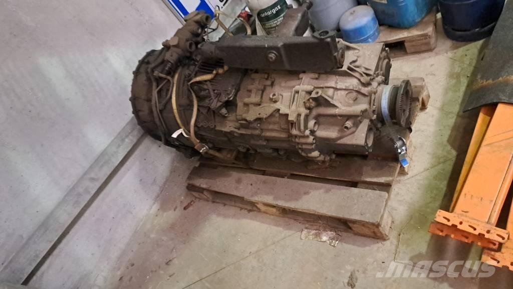 MAN F 2000 Sattelzugmaschinen