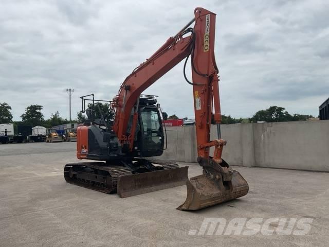 Hitachi ZX 135 US-6 Raupenbagger