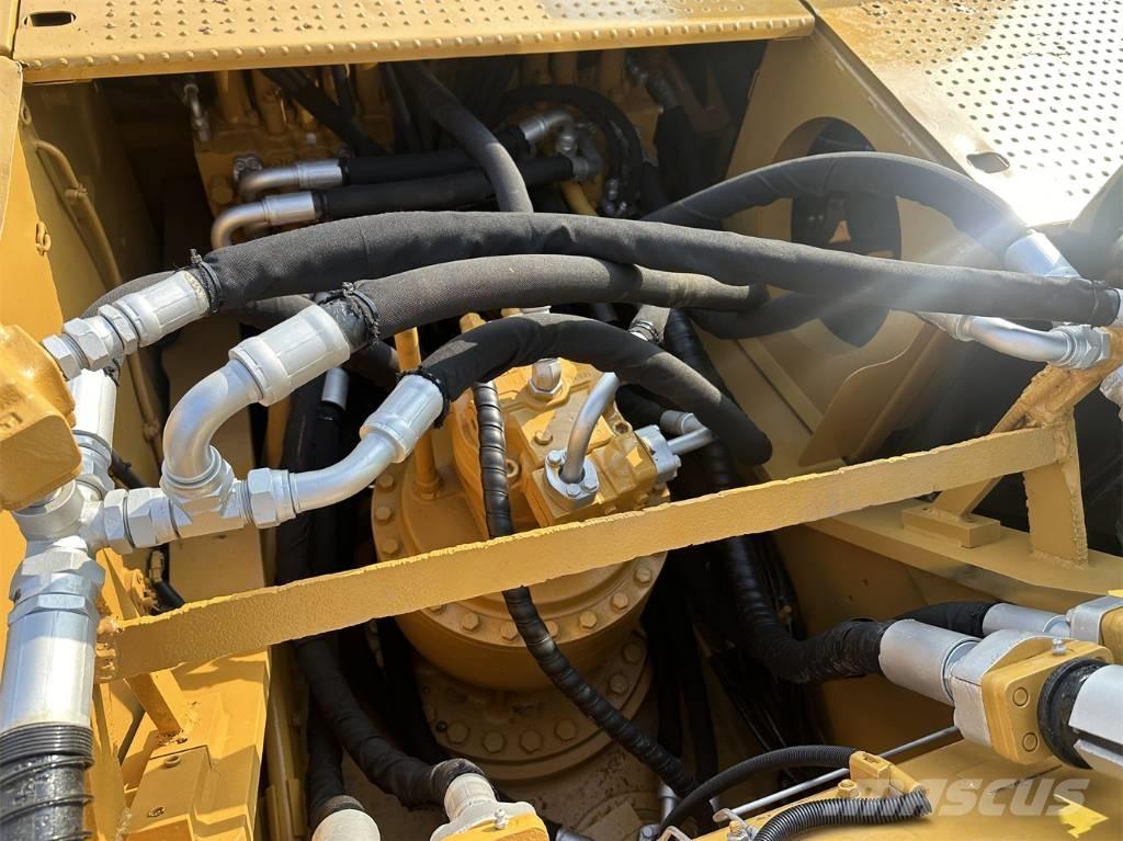 CAT 330 D Raupenbagger