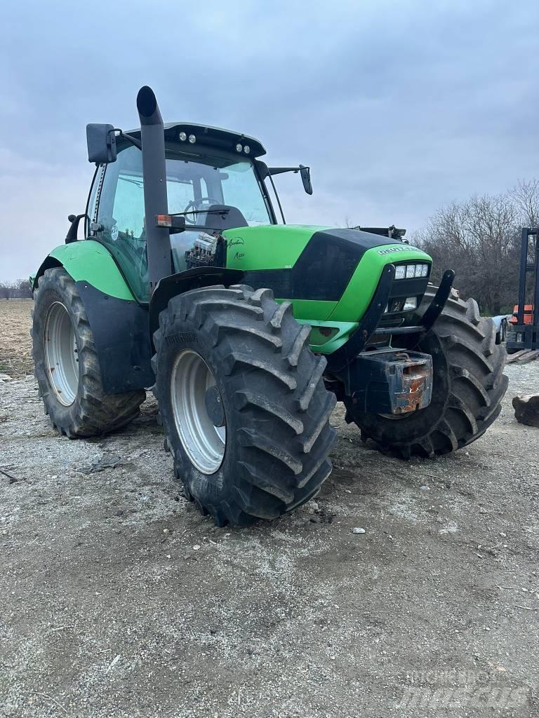 Deutz-Fahr M 650 Traktoren