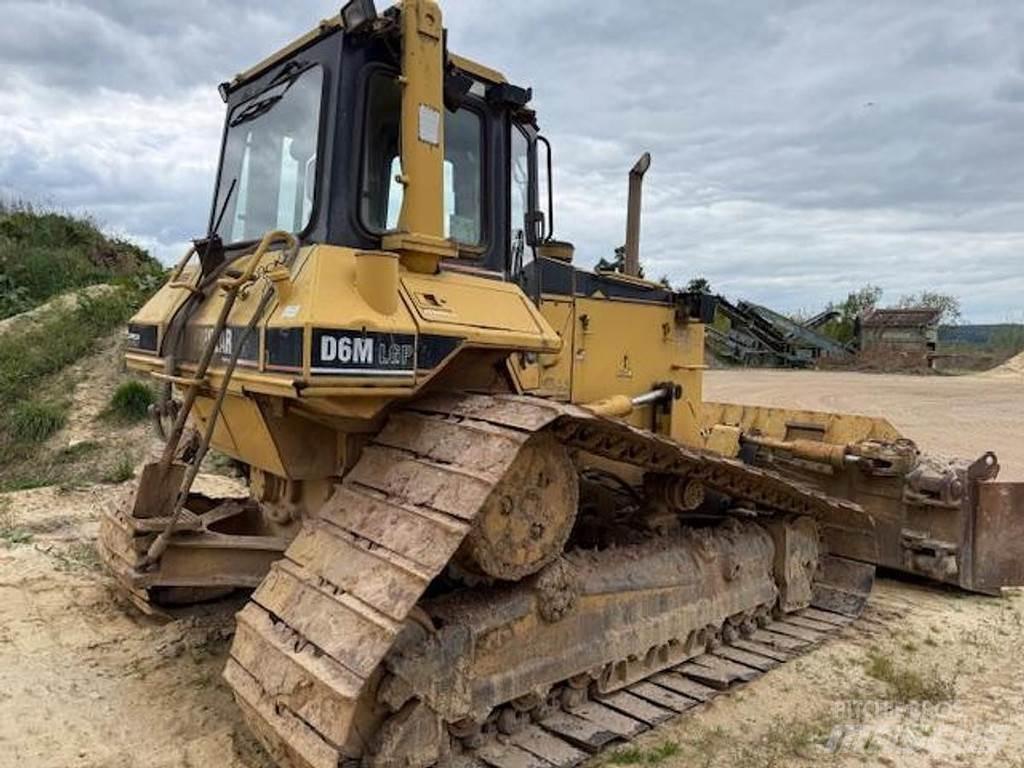 CAT D6M LGP Bulldozer