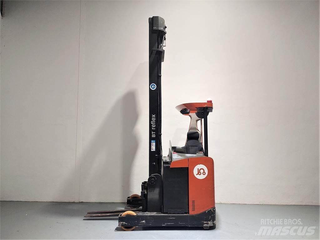 BT RRE 160 Schubmaststapler