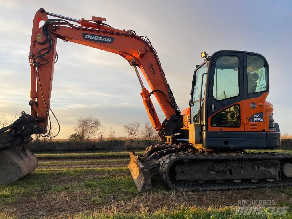 Doosan DX 85 R-3 Midibagger  7t - 12t