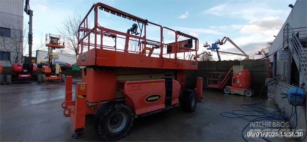 JLG 4394RT Scheren-Arbeitsbühnen