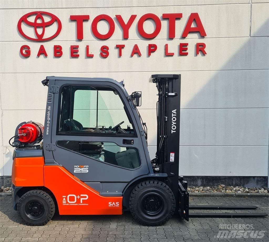 Toyota 02-8FGF25 Gasstapler