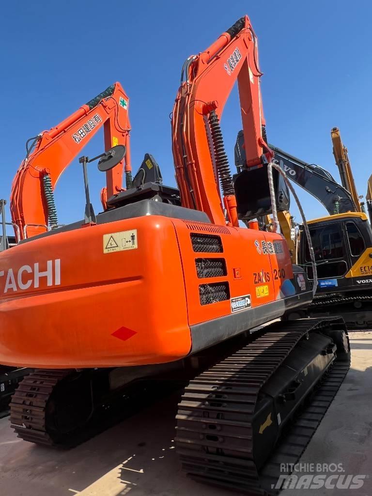 Hitachi ZX200 Raupenbagger