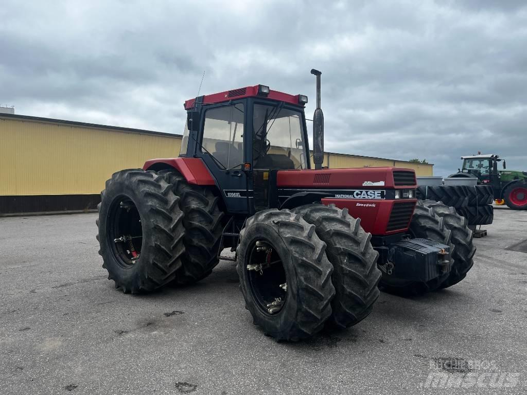 CASE 1056XL Traktoren