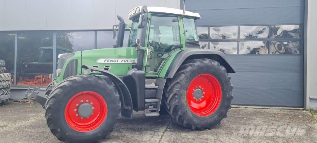 Fendt 718 Vario TMS Traktoren