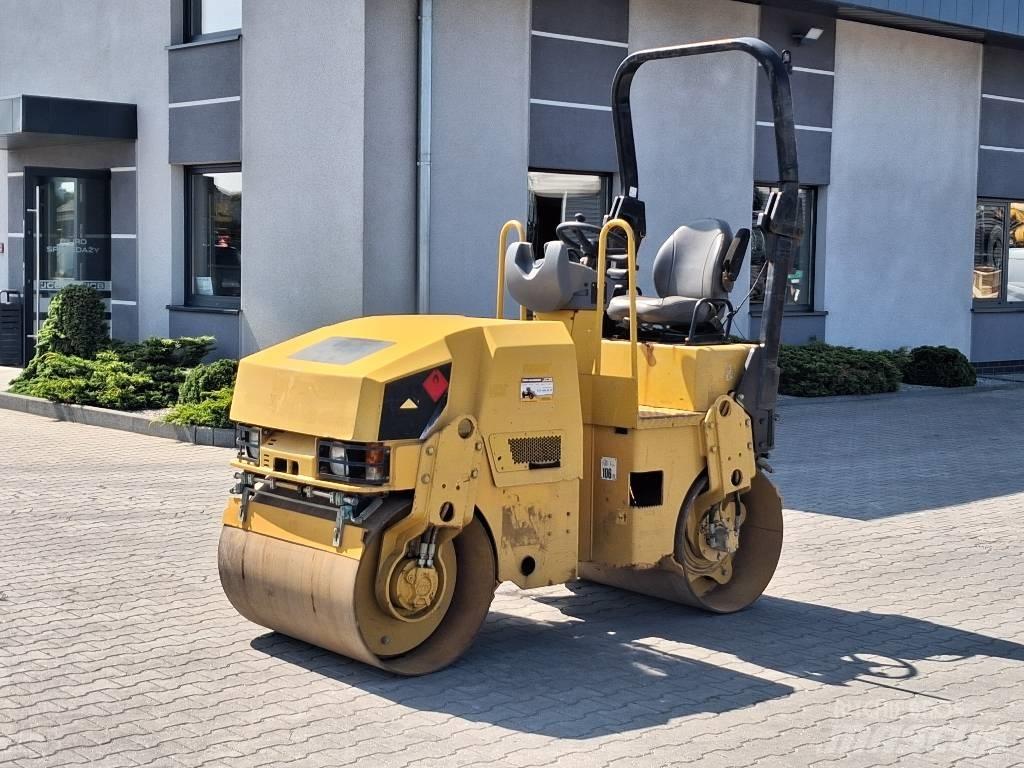 CAT CB 22 Tandemwalzen