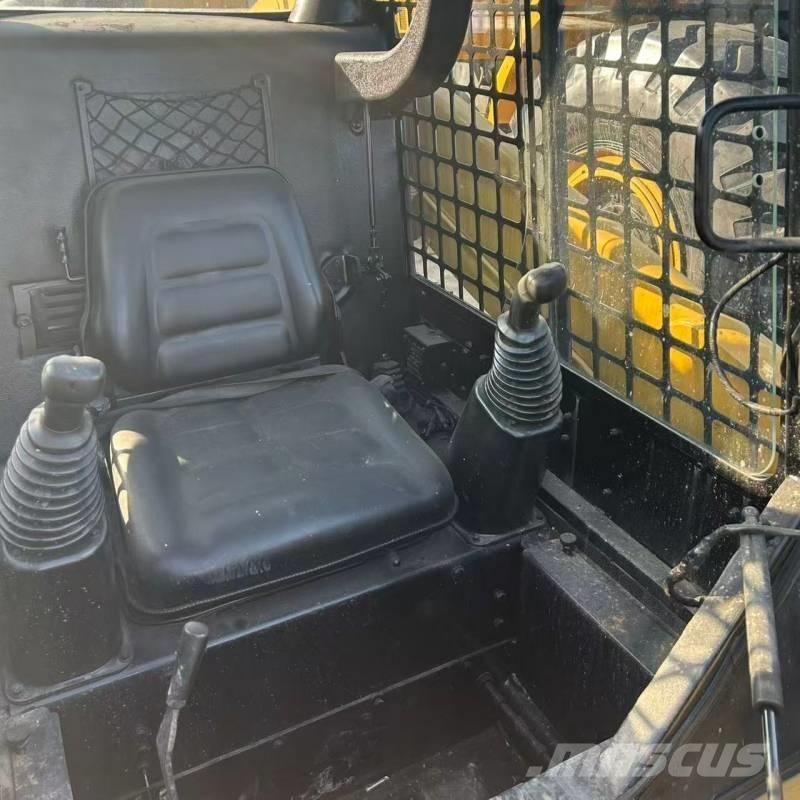 CAT 226 Kompaktlader