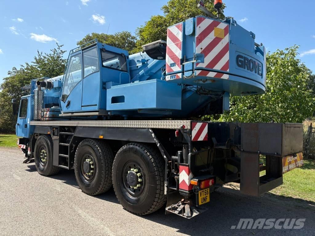 Grove GMK3055 All-Terrain-Krane