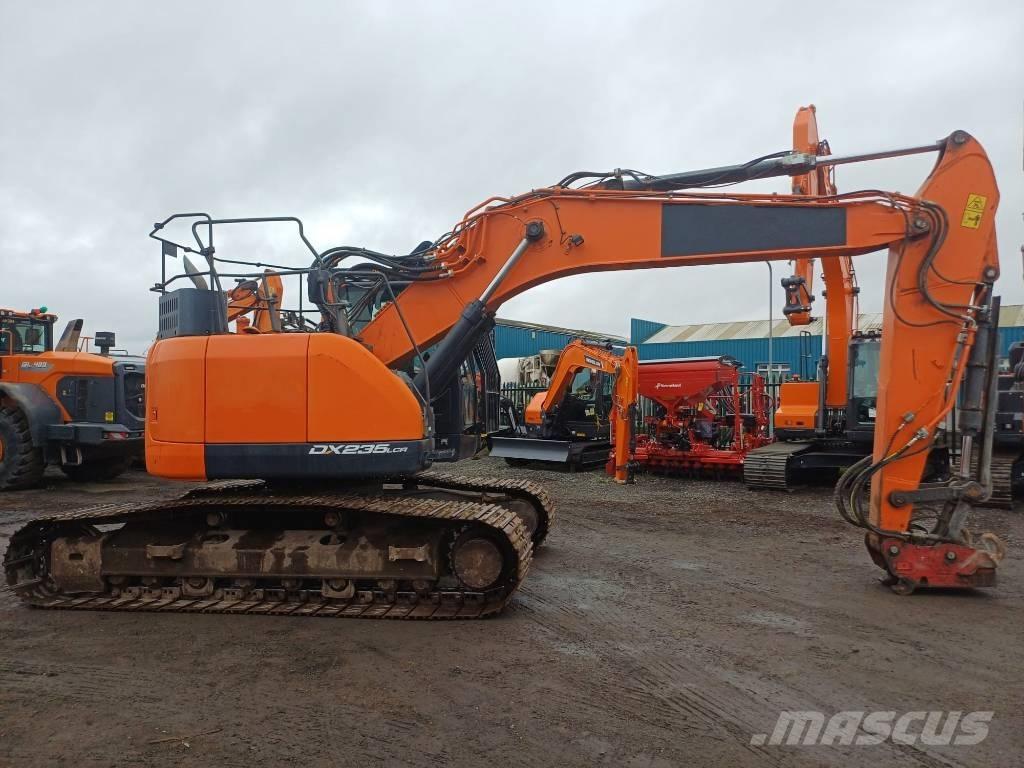 Doosan DX 235 LCR-5 Raupenbagger