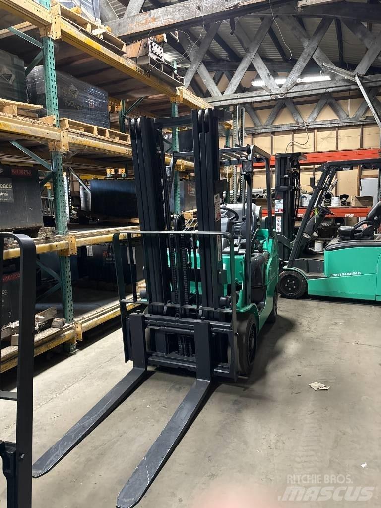 Mitsubishi FGC25N Andere Gabelstapler