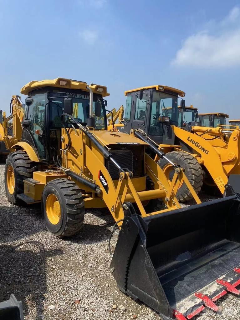 CAT 420F Baggerlader