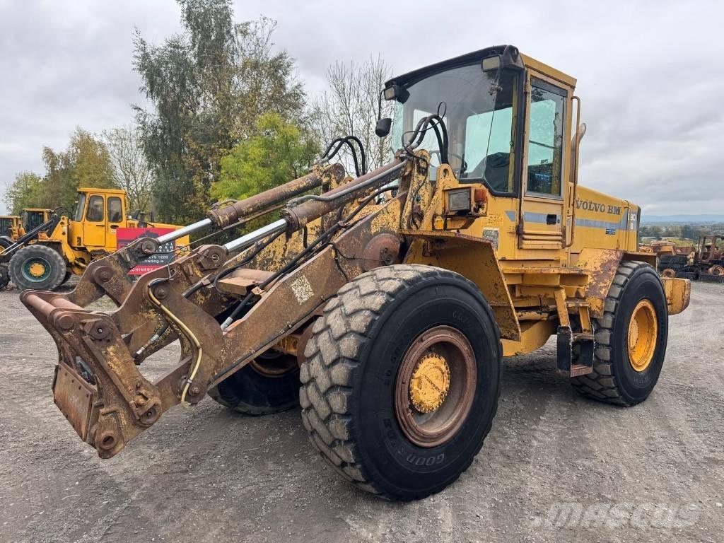 Volvo L 90 Radlader