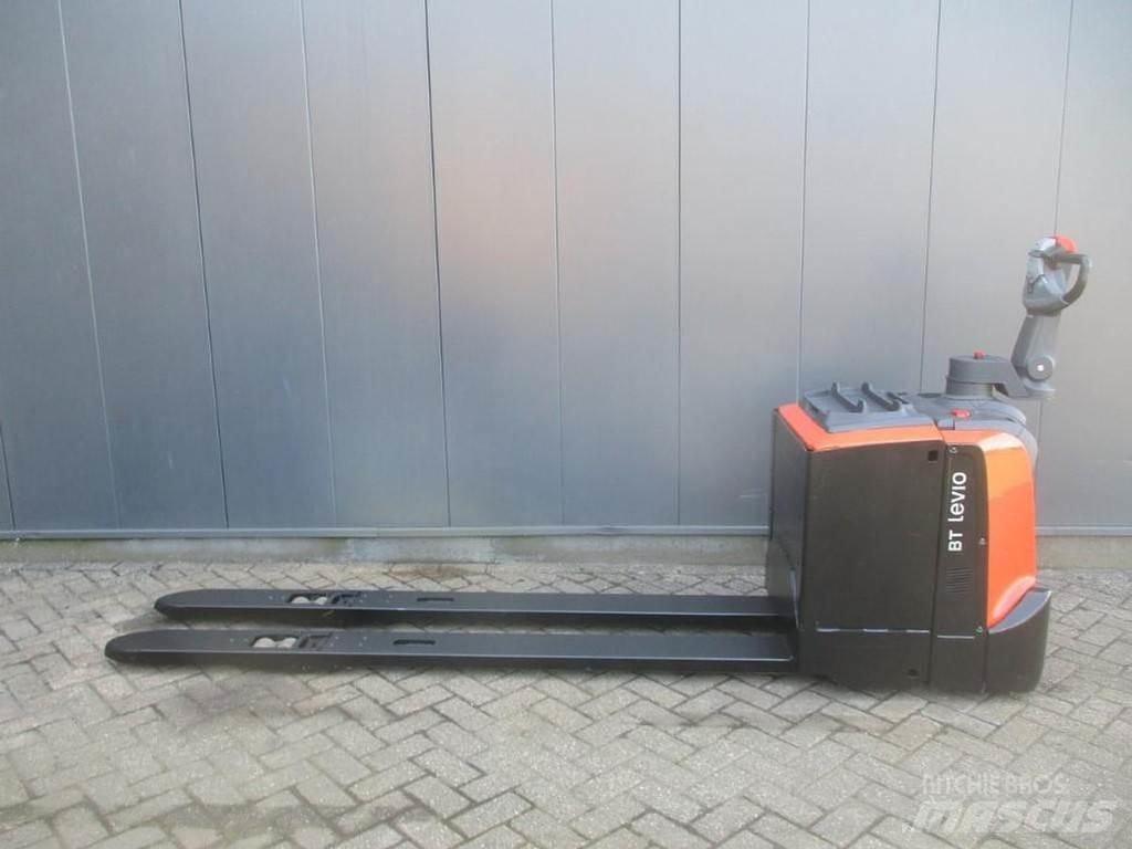 Toyota LPE 250 Niedergabelstapler