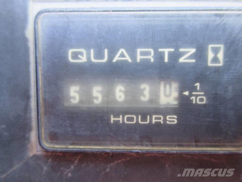 JLG 860 SJ Teleskopbühnen