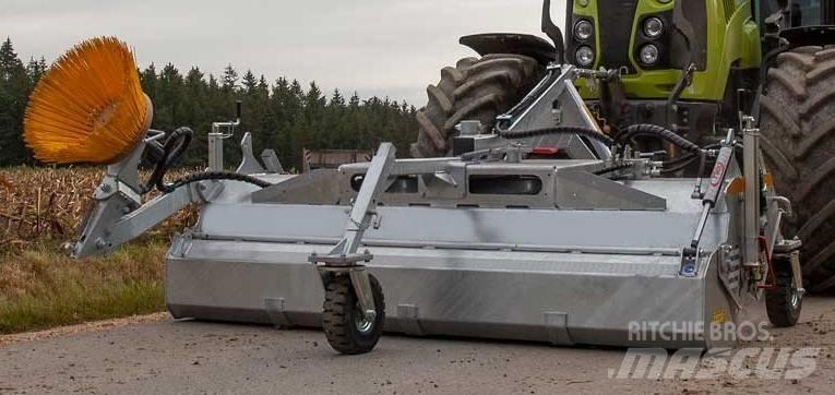  Kehrmaschine Typ 600 Bürsten