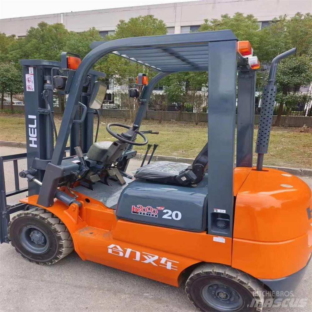 Heli CPC 20 Dieselstapler