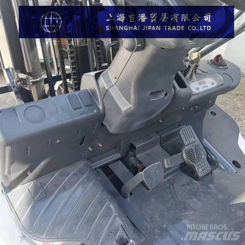 TCM FD 30 Dieselstapler