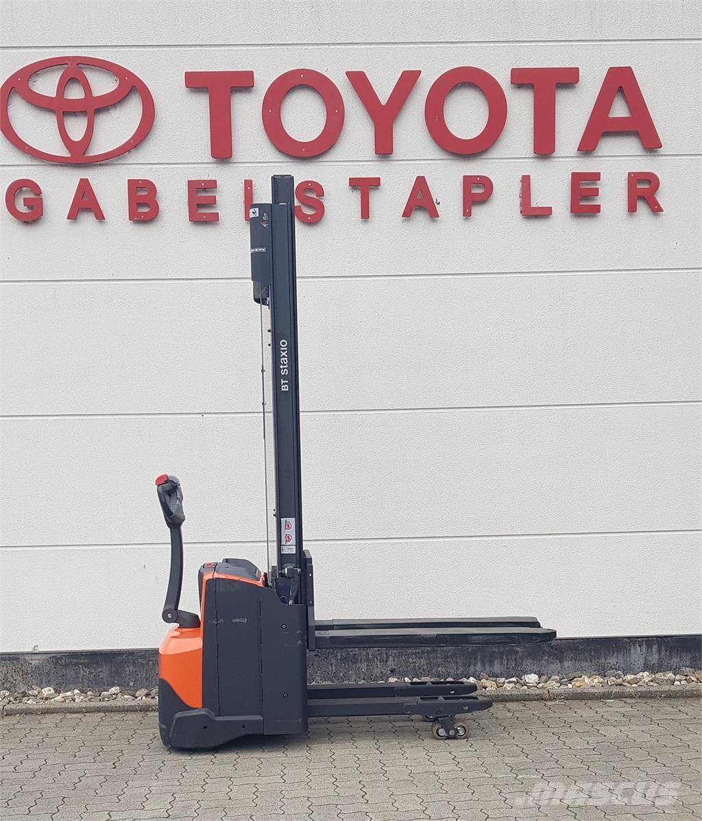 Toyota SWE120L Selbstfahrstapler