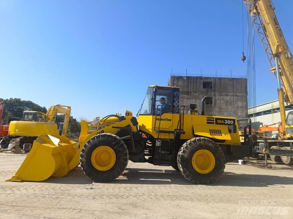 Komatsu WA 380-3 Radlader