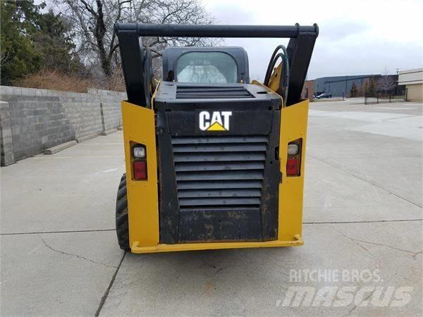 CAT 272 D Kompaktlader