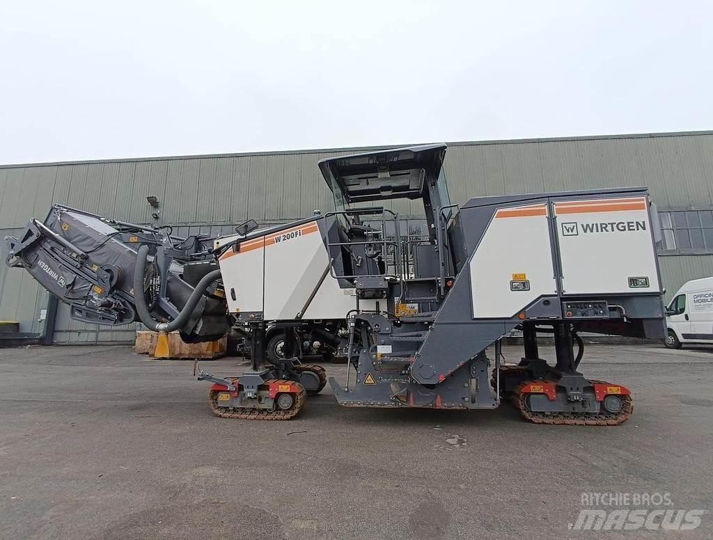 Wirtgen W200Fi Betonsteinmaschinen