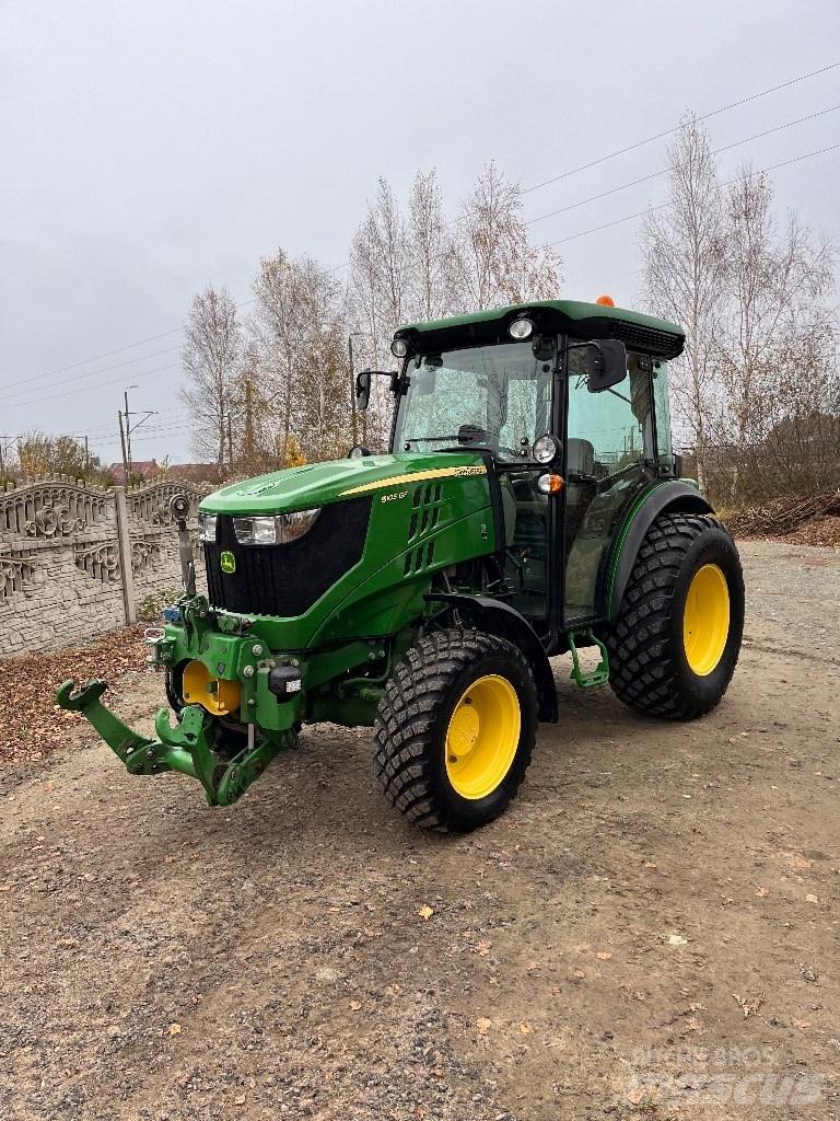 John Deere 5105 GF Traktoren