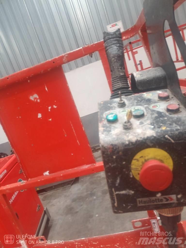 Haulotte Compact 12 Scheren-Arbeitsbühnen