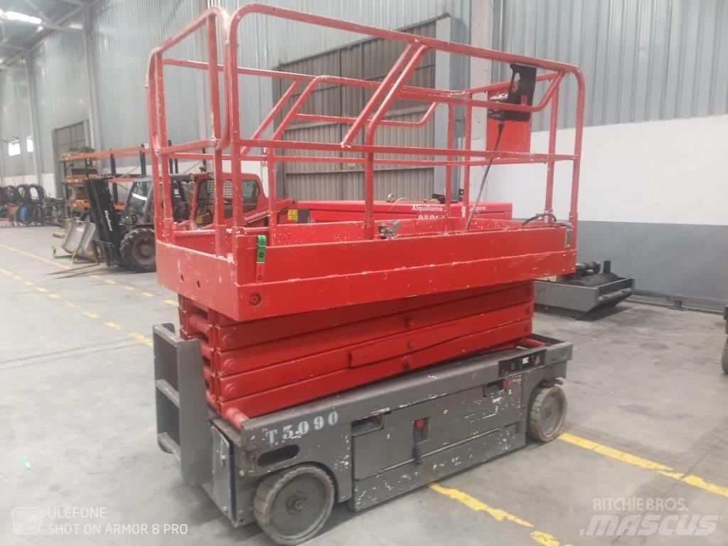 Haulotte Compact 12 Scheren-Arbeitsbühnen