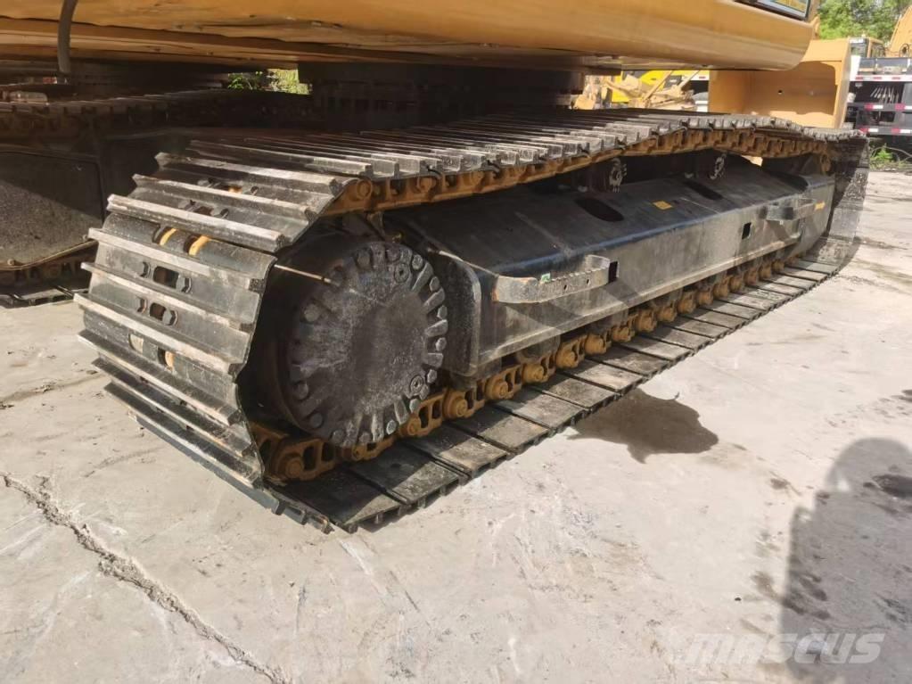 CAT 320D2 Raupenbagger