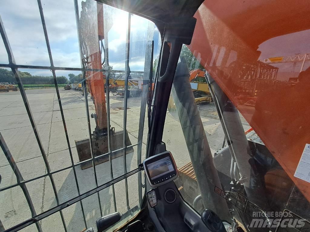 Doosan DX235LCR-5 Raupenbagger