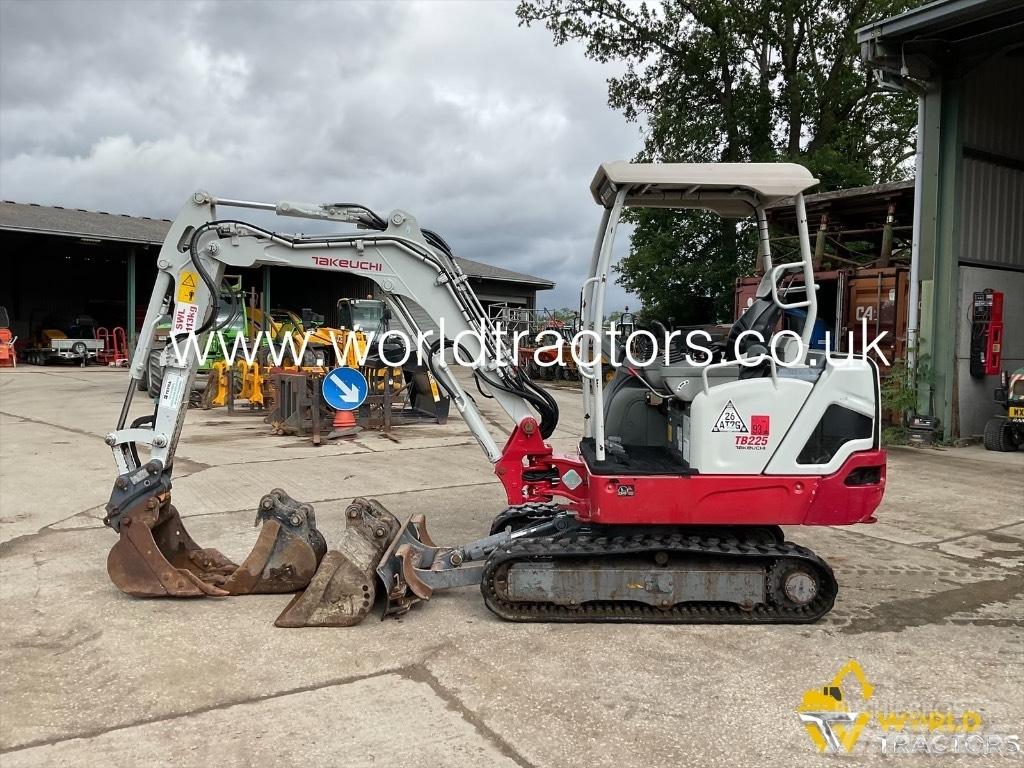 Takeuchi TB 225 Minibagger < 7t