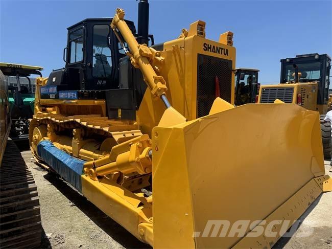 Shantui SD 32 Bulldozer