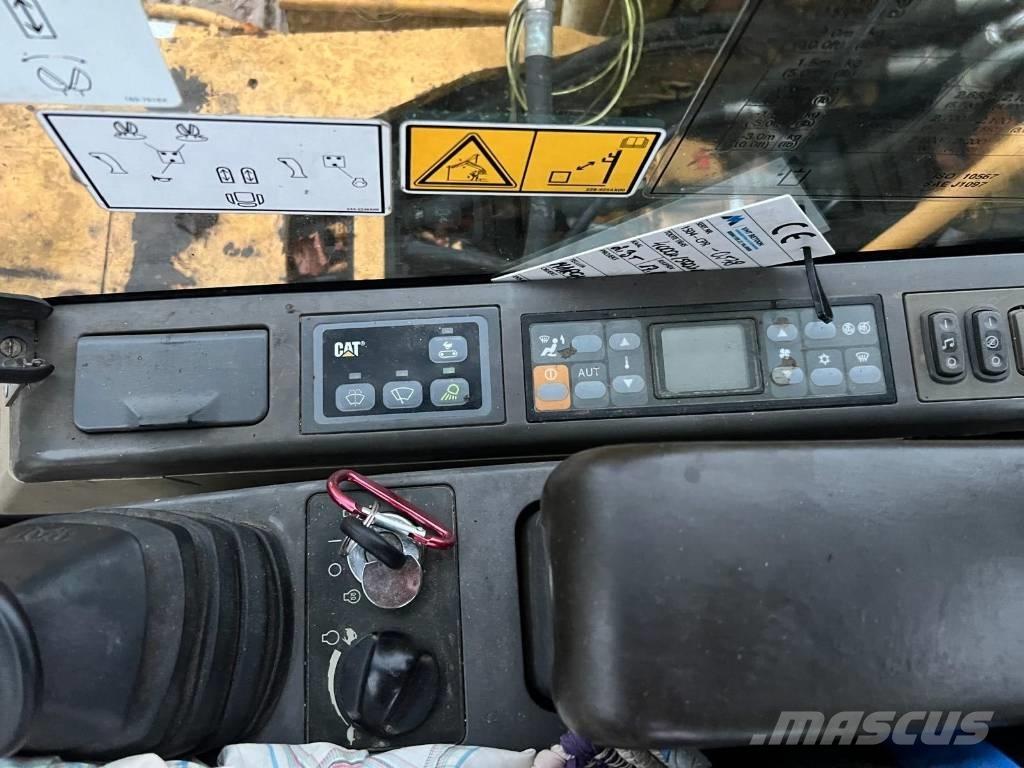 CAT 307 C Midibagger  7t - 12t